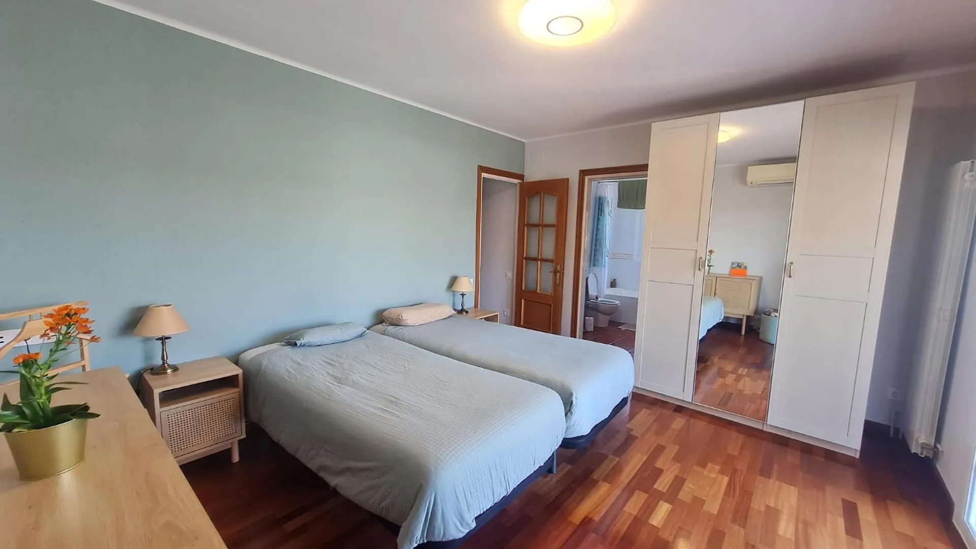Villa Elisa Cunit 0*,
